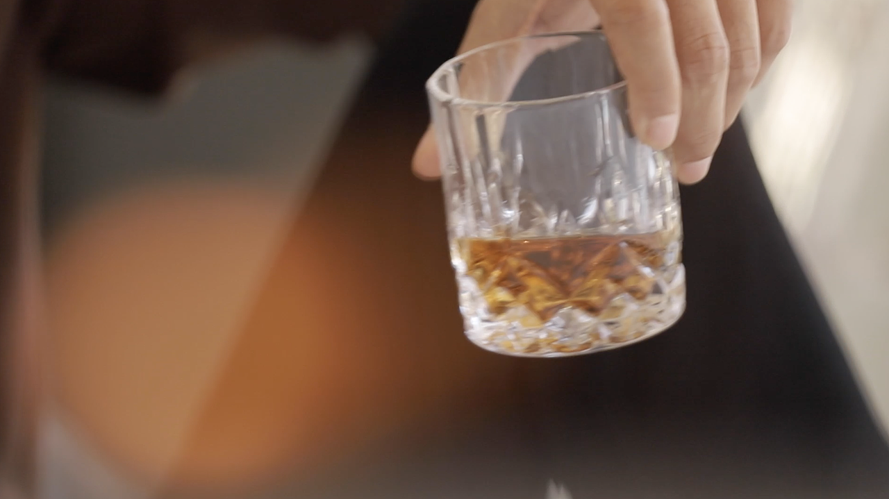 Vicutu x 乔振宇｜休闲篇（图ZMzA4MTcwOTAw） - 短片 - 站酷设计师摄影师双全原创素材 - 站酷ZCOOL