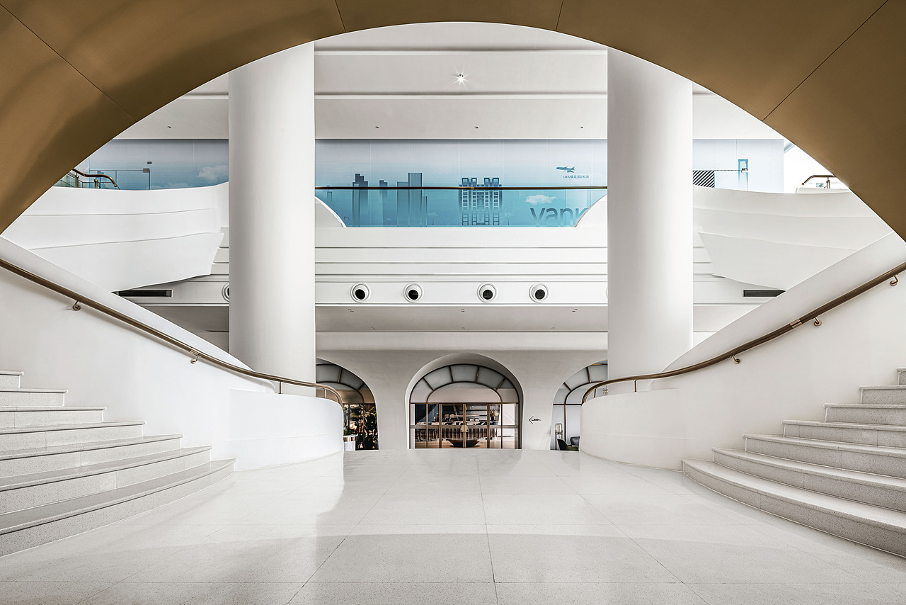 影像映入现实，演出城市的盛大之宴（图ZMzU4MzYxMzYw） - 商业空间设计 - 站酷设计师峻佳设计KarvOne原创素材 - 站酷ZCOOL