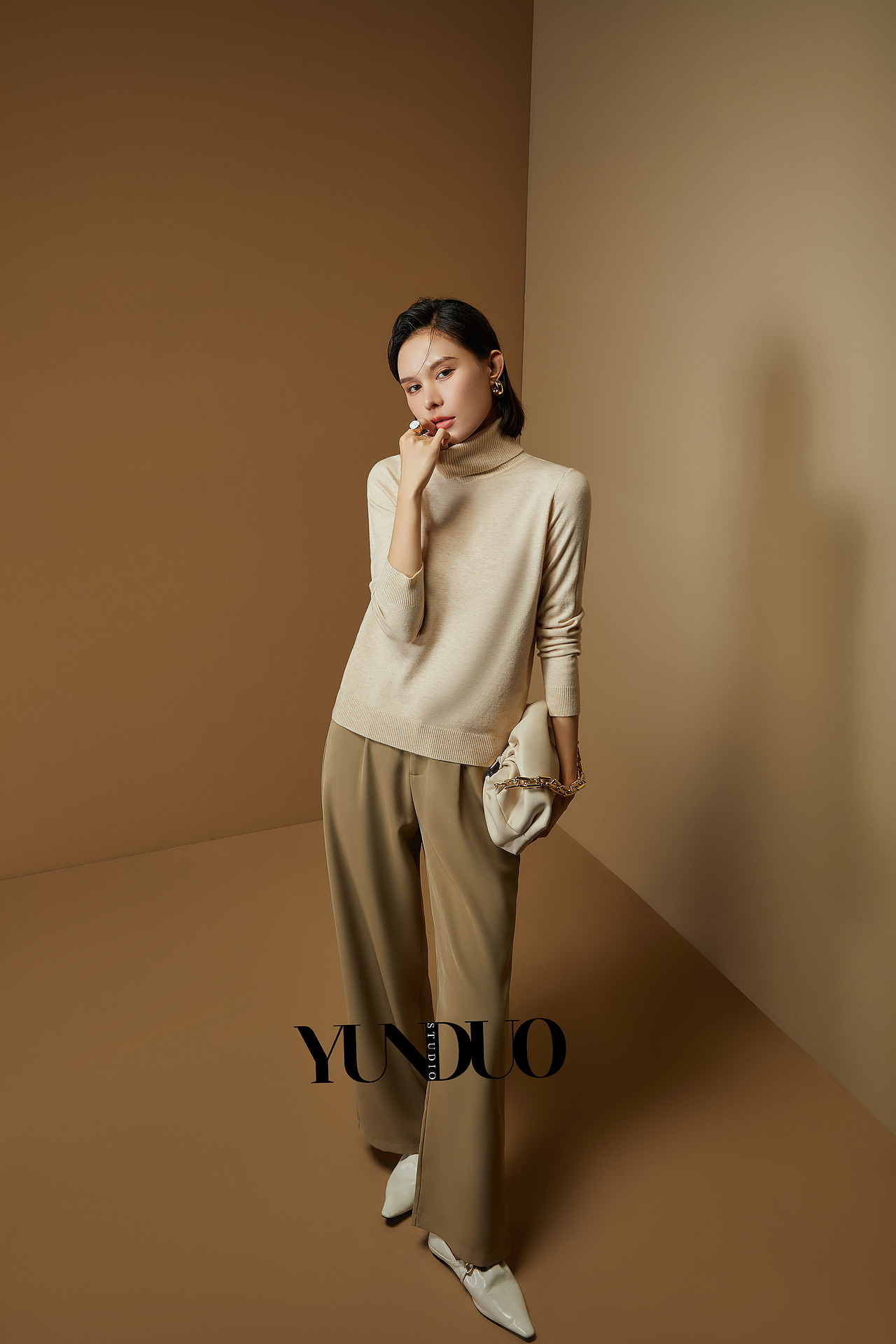 品牌:乔俪莎(QIAOLISHA) 秋冬打底衫