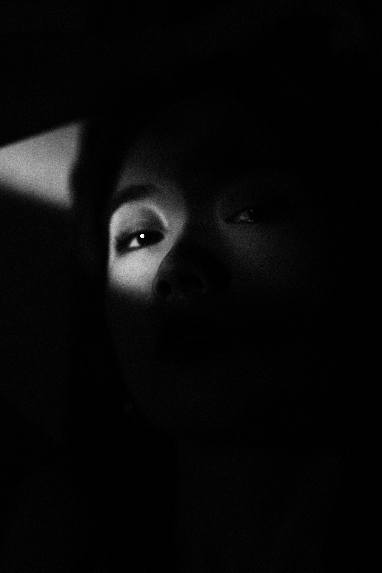 光影（图ZMjk3Mjk2NjU2） - 人像摄影 - 站酷设计师L_F112原创素材 - 站酷ZCOOL