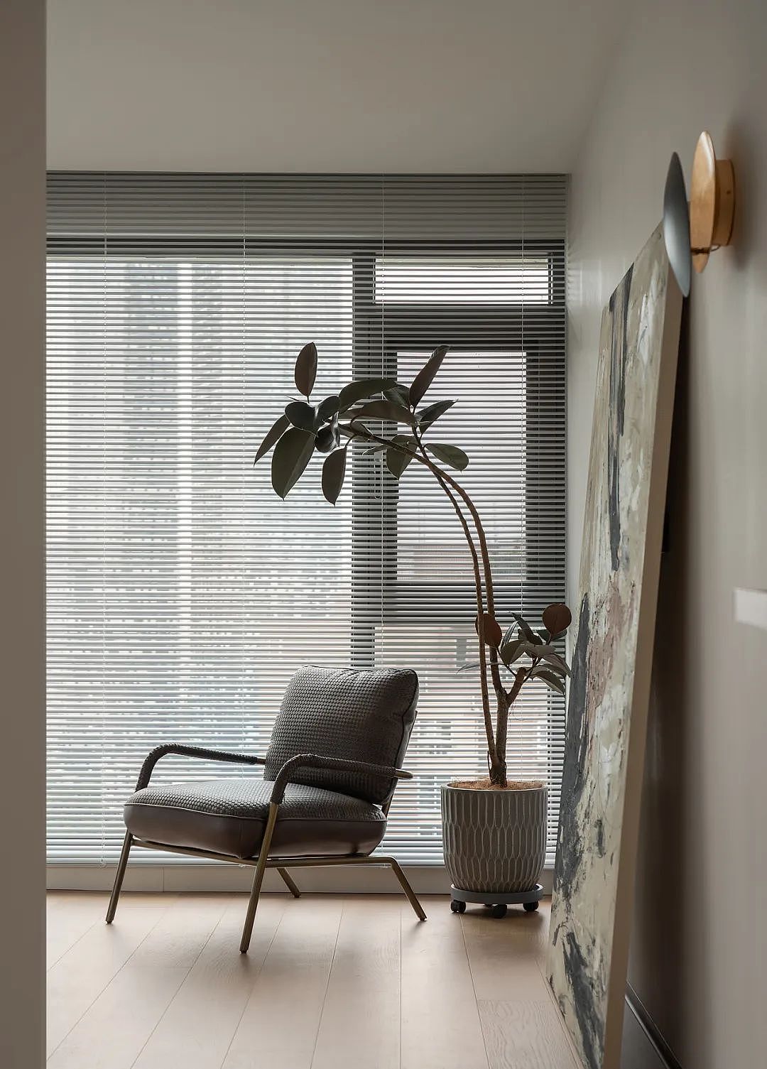 134㎡极简跃层设计,极具诗意