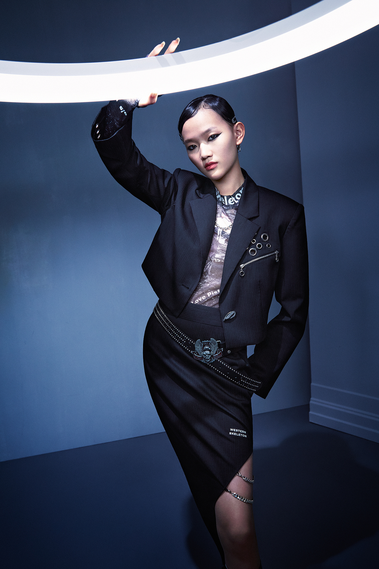 色孑2022春夏形象（图ZMzA5NjQ3NTU2） - 修图/后期 - 站酷设计师修图师布灵原创素材 - 站酷ZCOOL