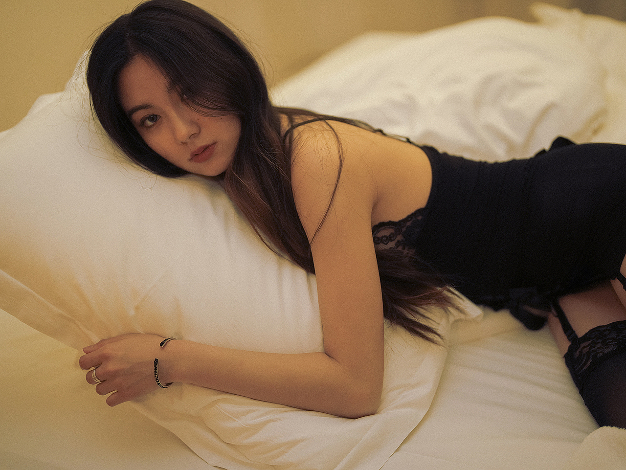 黄昏是我一天中视力最差的时刻（图ZMzM2OTIxNTgw） - 人像摄影 - 站酷设计师摄影师索索原创素材 - 站酷ZCOOL