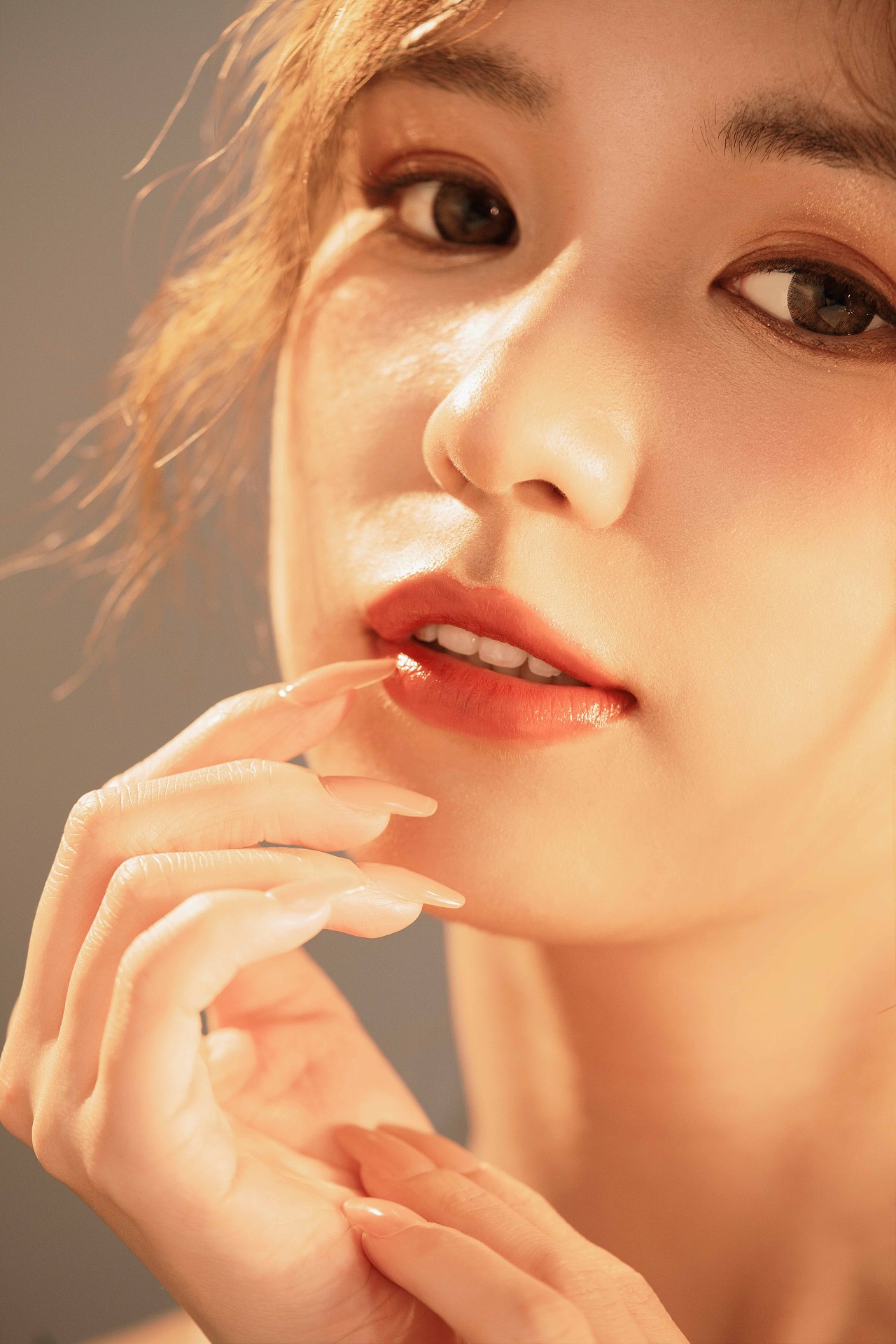 彩妆唇釉模特拍摄