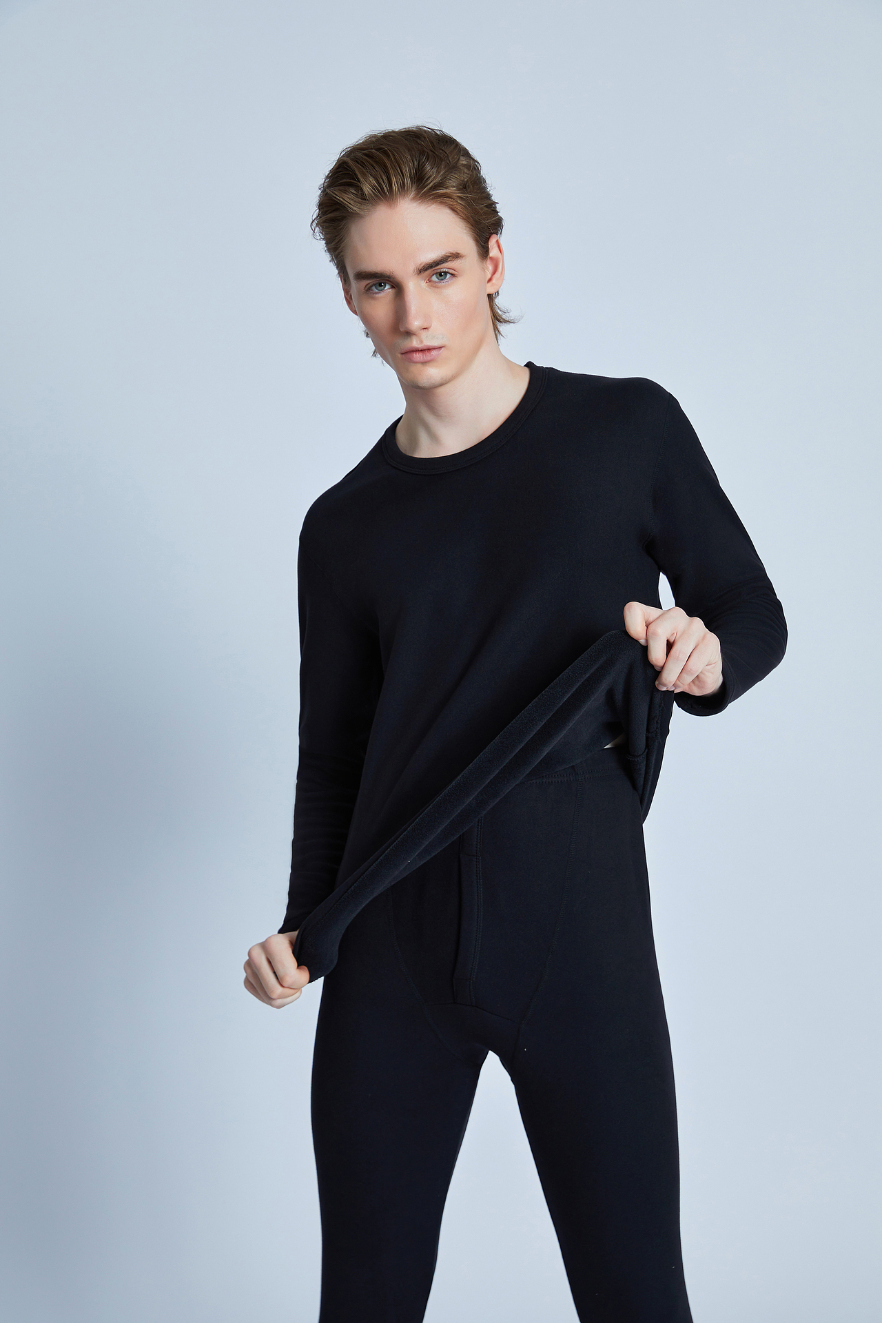 潮牌个性服装外模 广告商业拍摄 外籍男模小鲜肉Artem