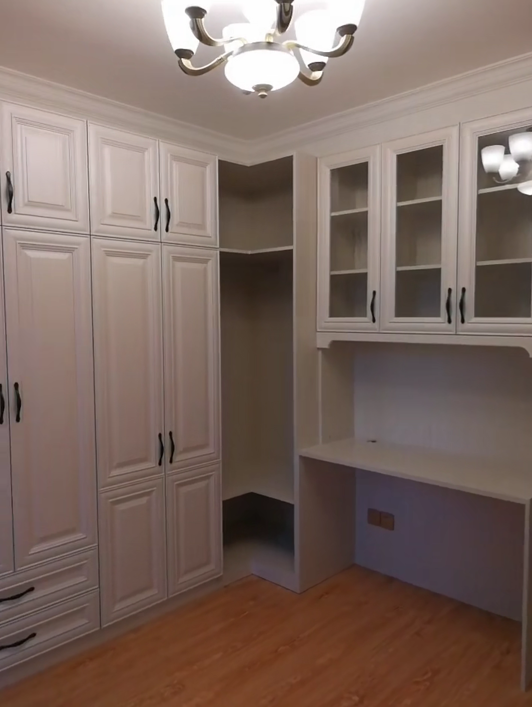 衣柜精选-平开门格局3