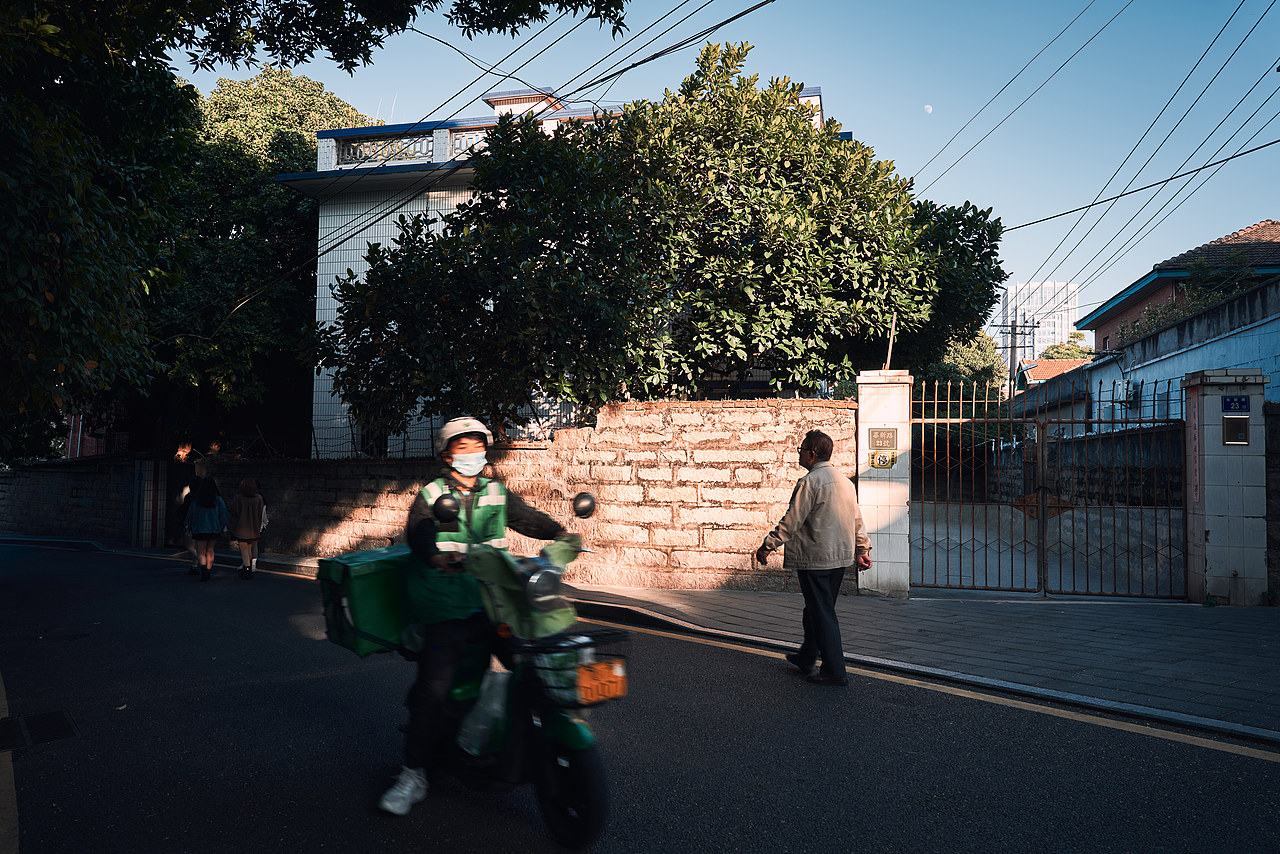 人文丨活在光里（图ZMzI3MTk0MTYw） - 人文/纪实摄影 - 站酷设计师Kam_Chen原创素材 - 站酷ZCOOL