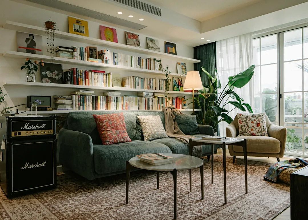 全屋文艺复古，人字拼地板+绿色墙面，美爆了！（图ZMzIyODI0OTA4） - 家装设计 - 站酷设计师峰光无限装饰原创素材 - 站酷ZCOOL