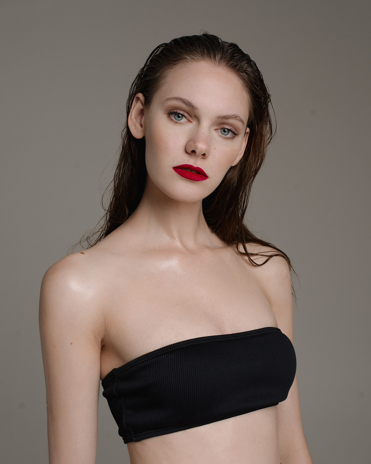 英气高级感女模