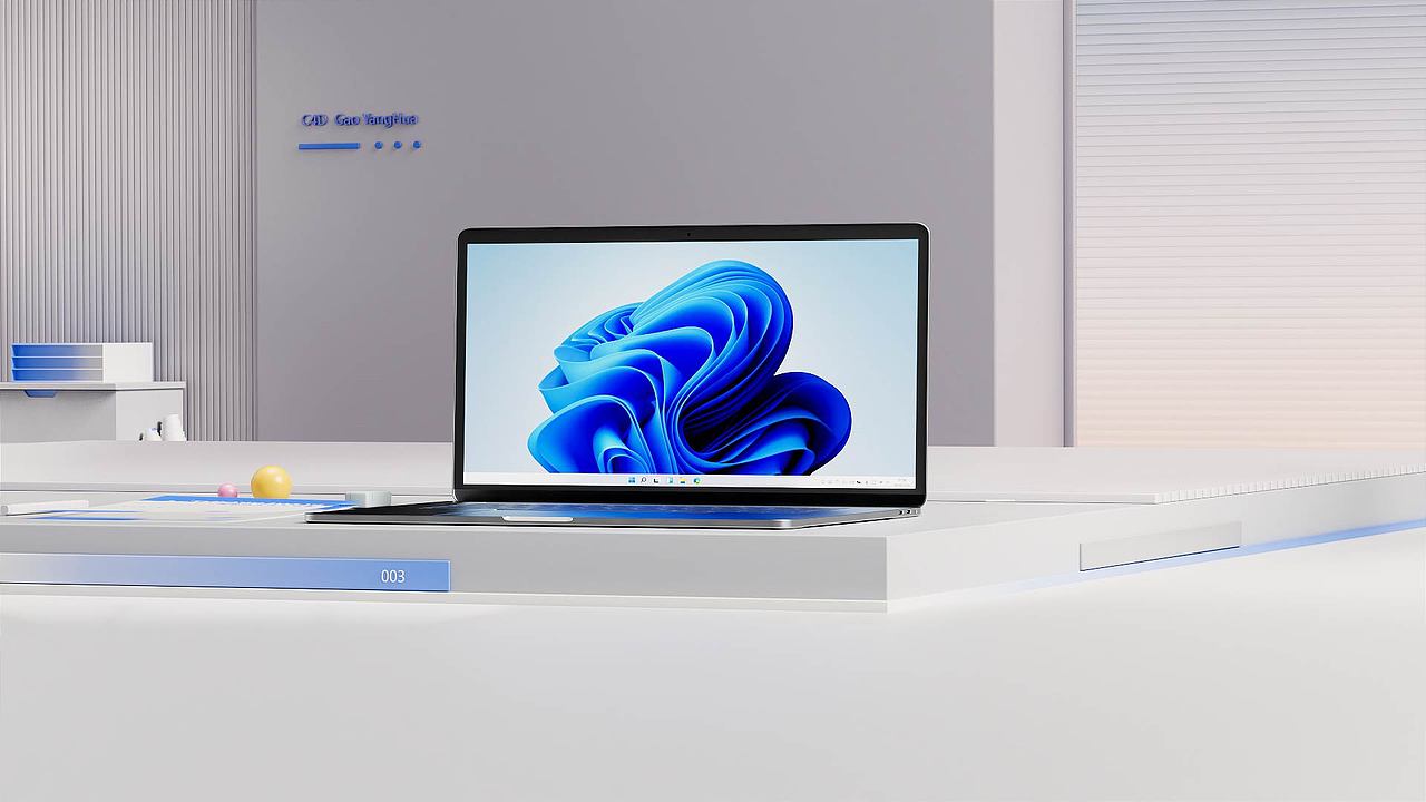 便携笔记本电脑临摹