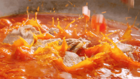 美食视频拍摄 | 鑫花溪番茄牛肉米粉 X 口水视觉（图ZMzY3NzI4MDcy） - 美食摄影 - 站酷设计师口水视觉原创素材 - 站酷ZCOOL