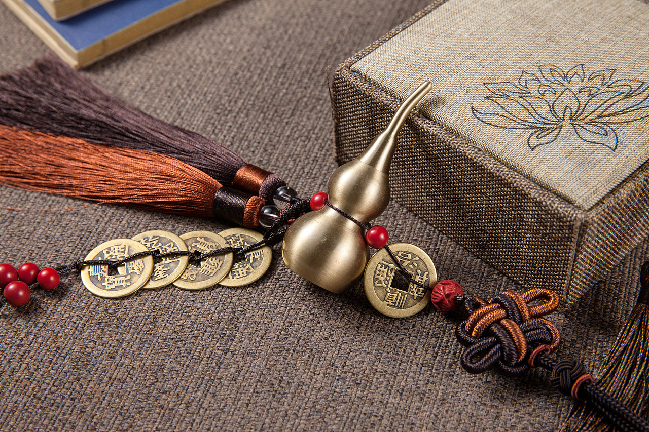 工艺品|玉石|汽车钥匙壳|黑底产品摄影