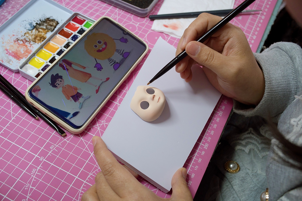 有道纵横偶定格动画:这是多动症小朋友眼中的世界吗?