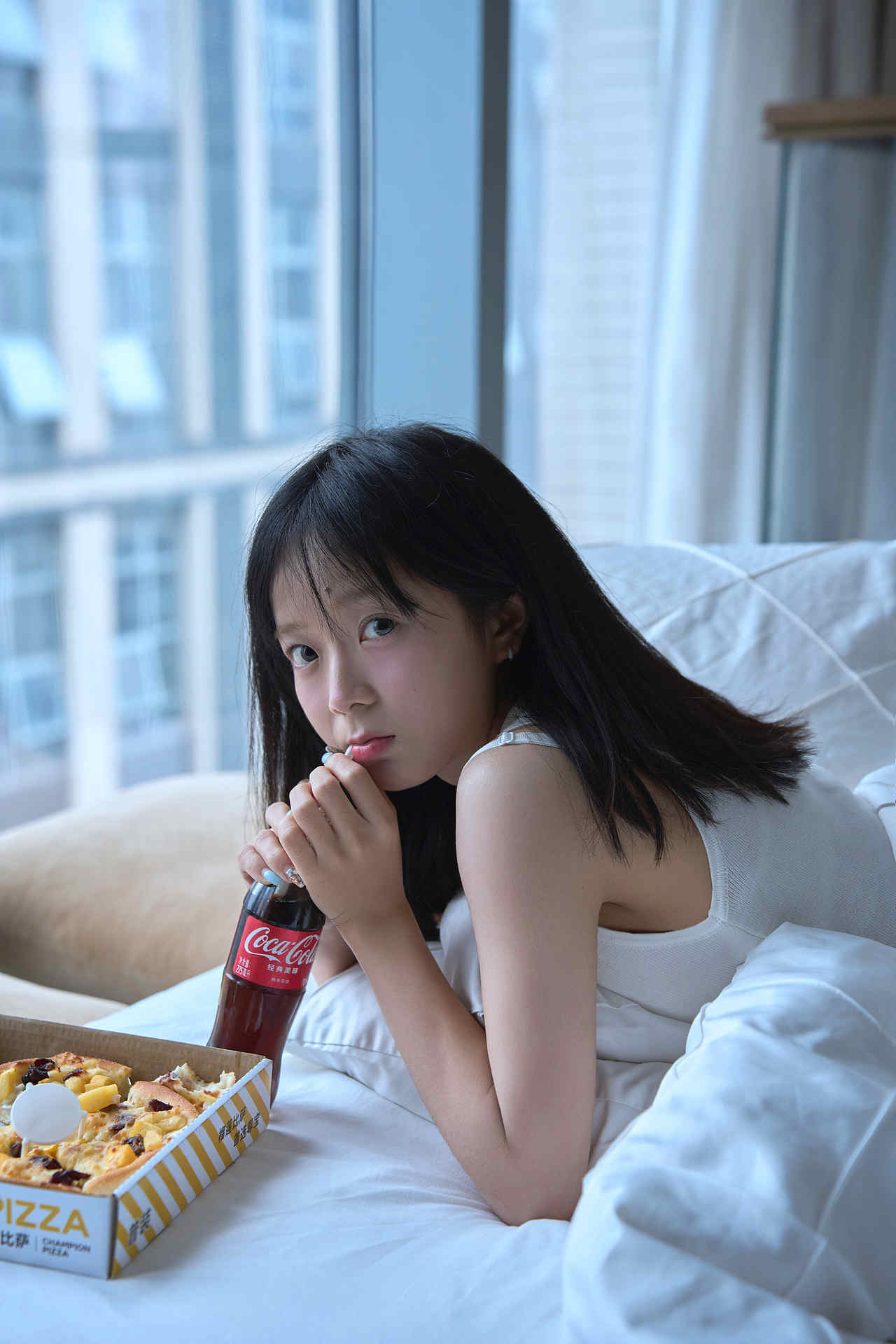 气泡味道的鬼马夏天（图ZMzY4MzAyMDE2） - 人像摄影 - 站酷设计师小烟_Gava原创素材 - 站酷ZCOOL