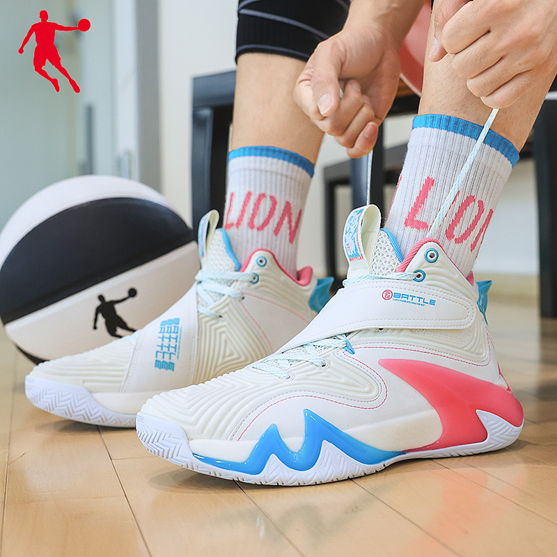 【详情】【修图】室内篮球场多色篮球鞋修图（图ZMzE2MDMxMzY4） - 电商 - 站酷设计师MISSCHENDESIGN原创素材 - 站酷ZCOOL