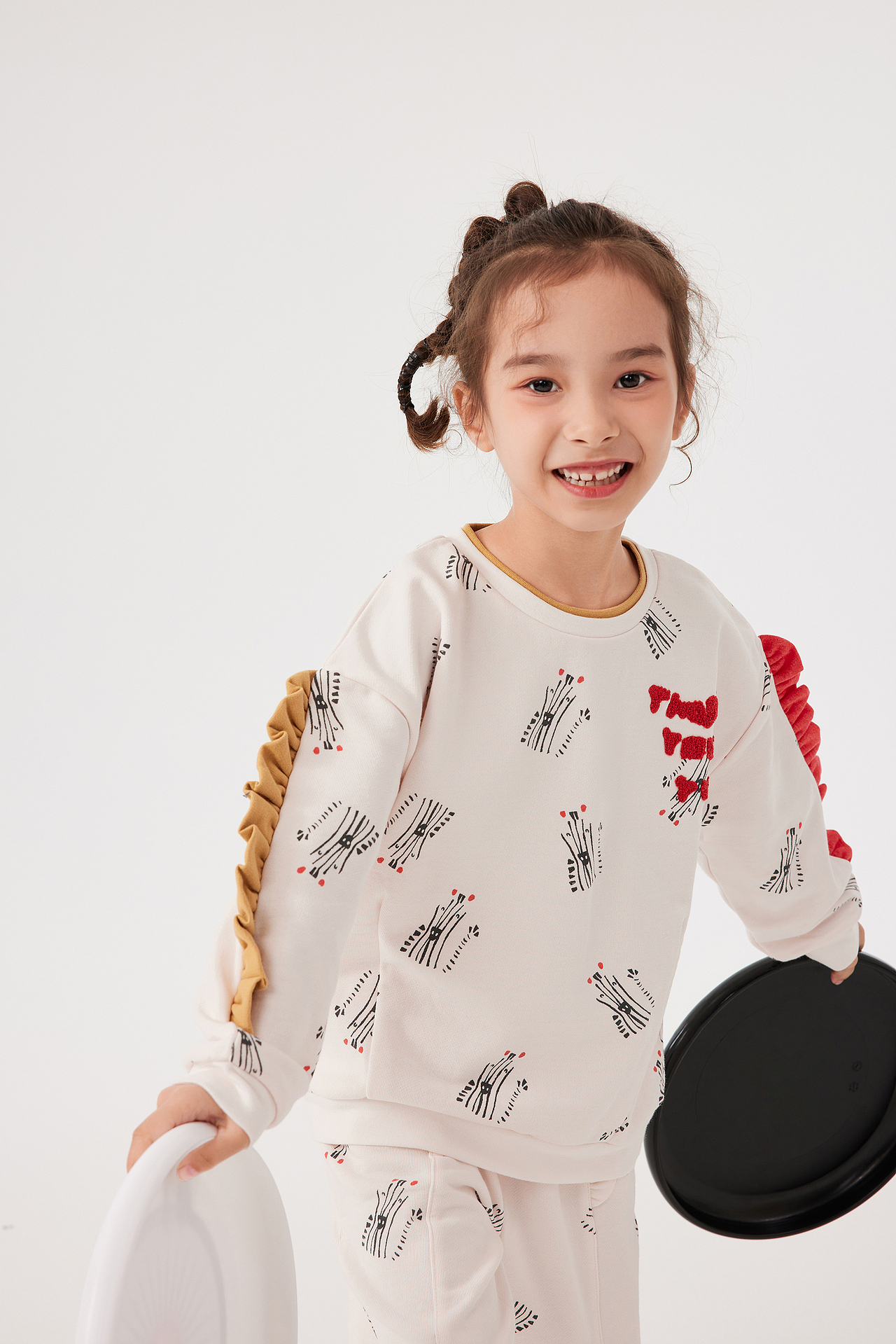 HEIBAI • 电商 | 知应童装LOOK