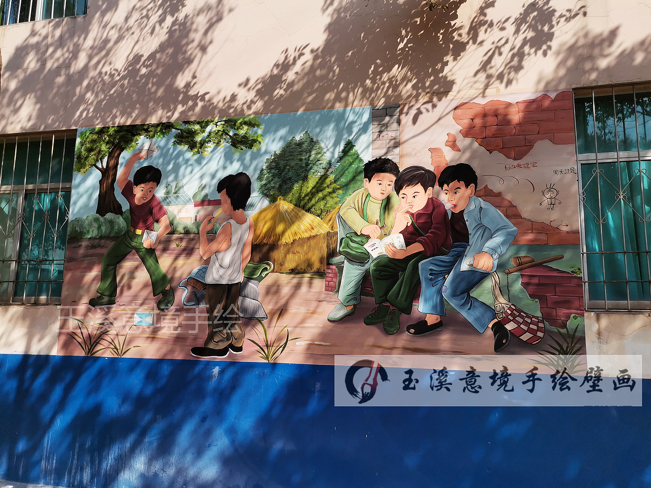 玉溪峨山县老旧小区改造,桂峰小区,怀旧题材彩绘壁画