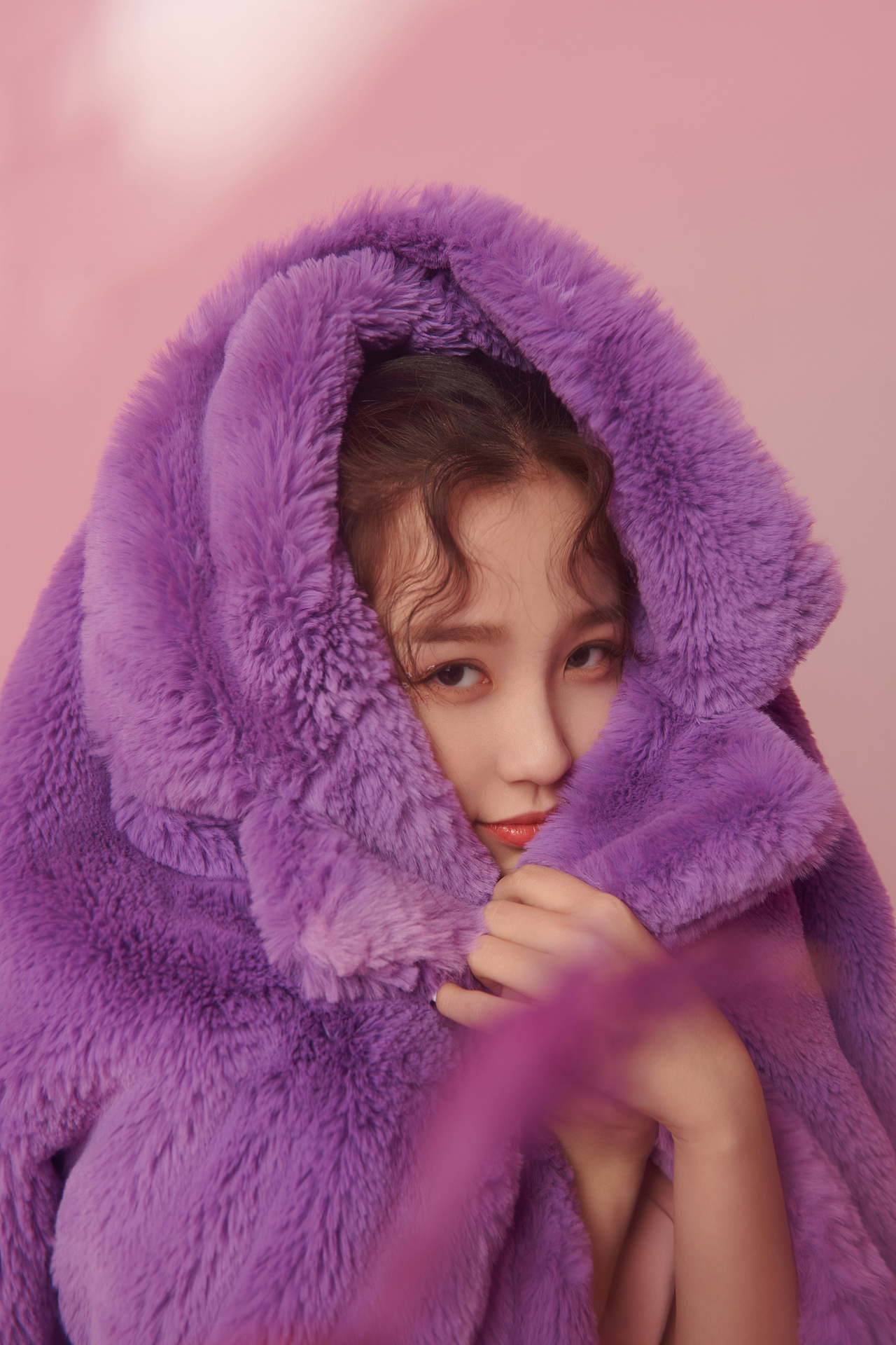 艺人虞书欣拍摄