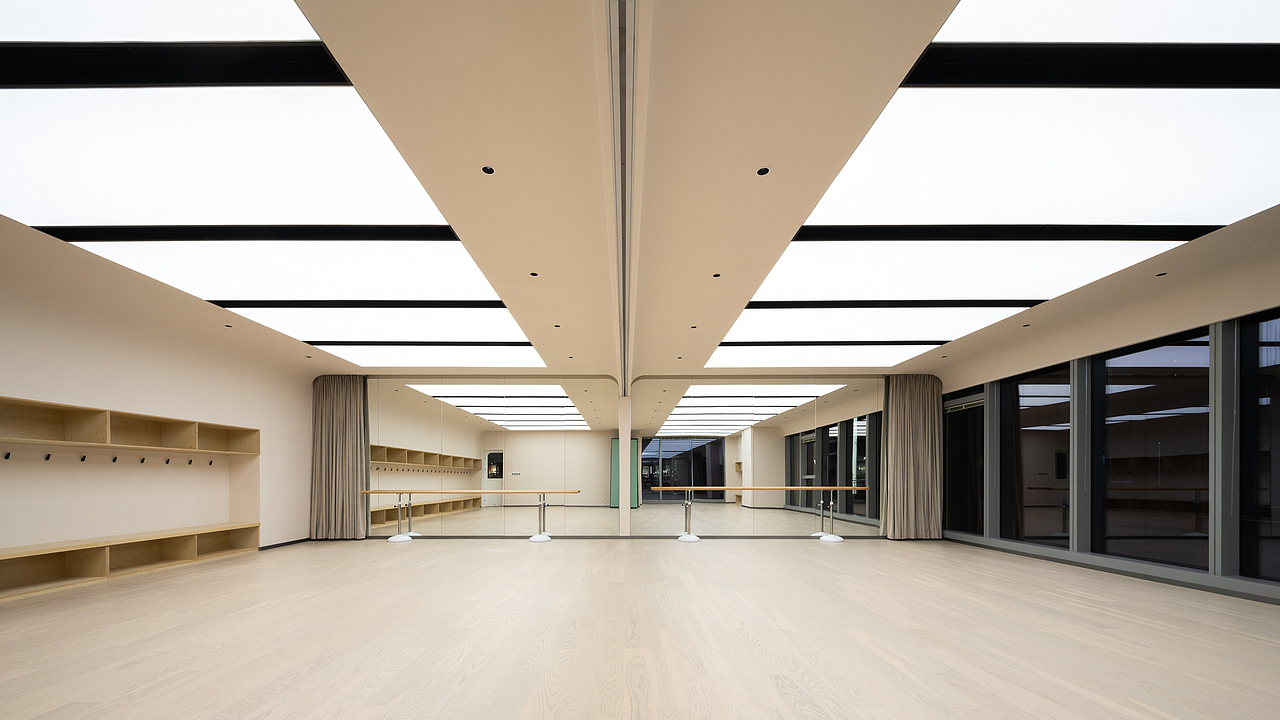 首位亲子剧场(室内)