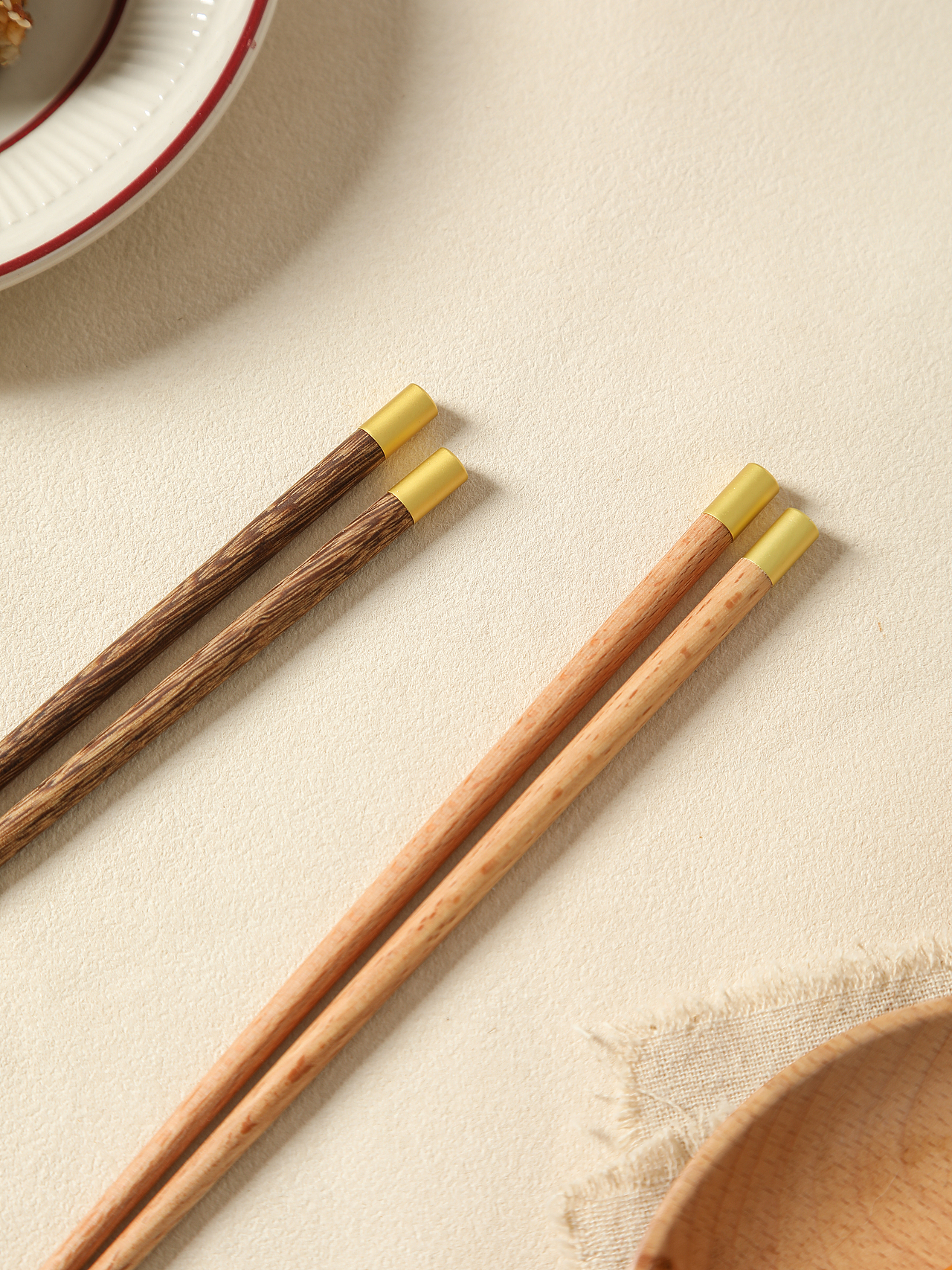 鸡翅木筷子（图ZMzExODMxMjI4） - 产品摄影 - 站酷设计师温德曼原创素材 - 站酷ZCOOL