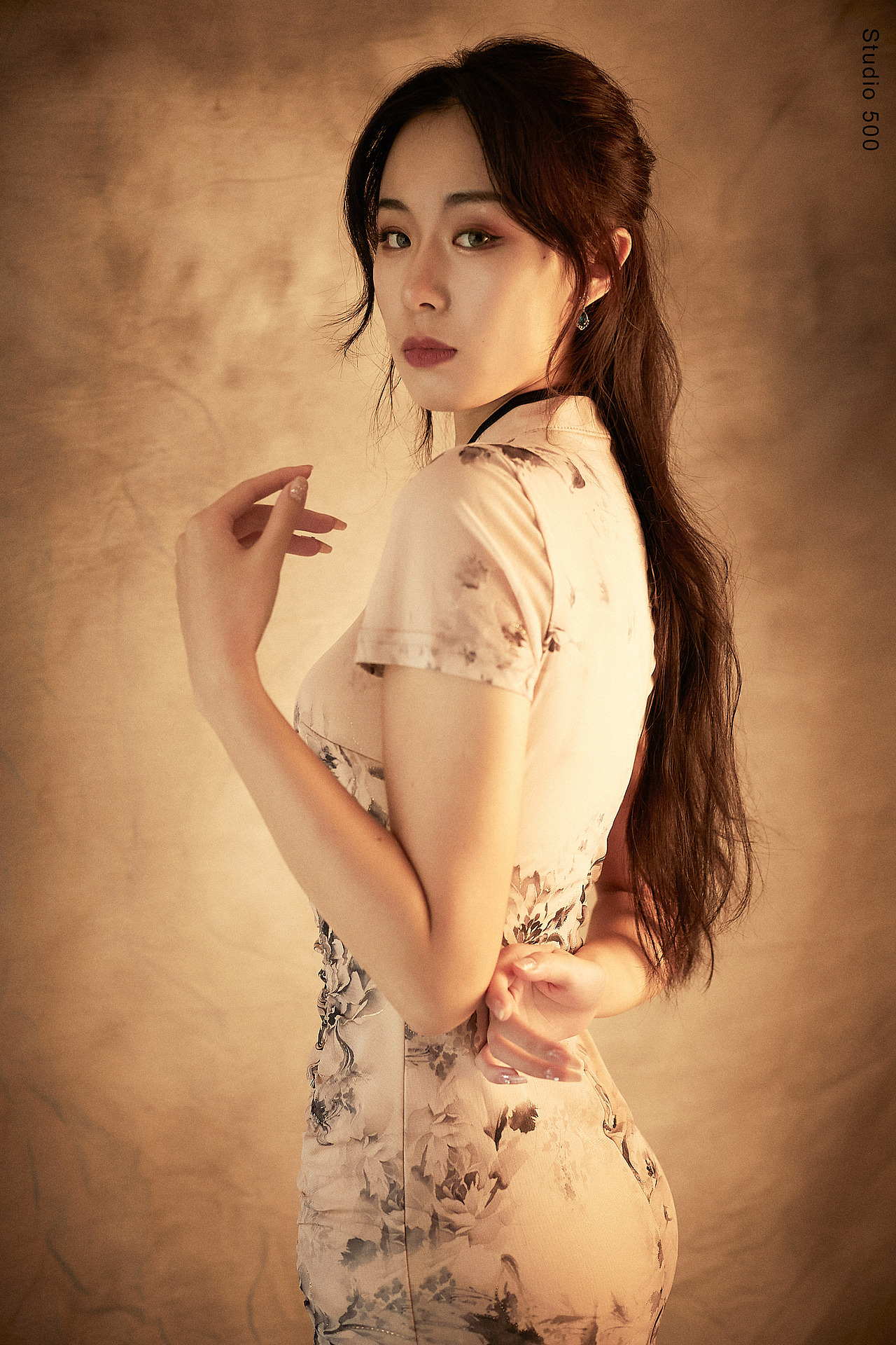 ZHUZHU（图ZMzU2NjMyMTQ4） - 人像摄影 - 站酷设计师摄影师500原创素材 - 站酷ZCOOL