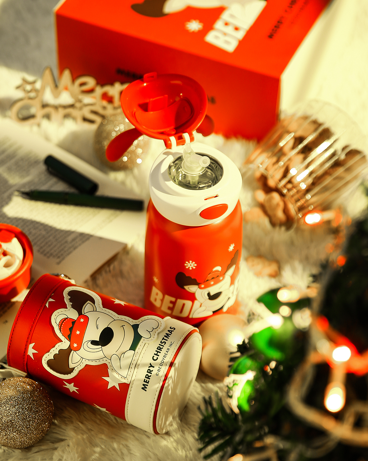 圣诞保温杯（图ZMzI0NzgzMDAw） - 产品摄影 - 站酷设计师预览摄影阿毛原创素材 - 站酷ZCOOL