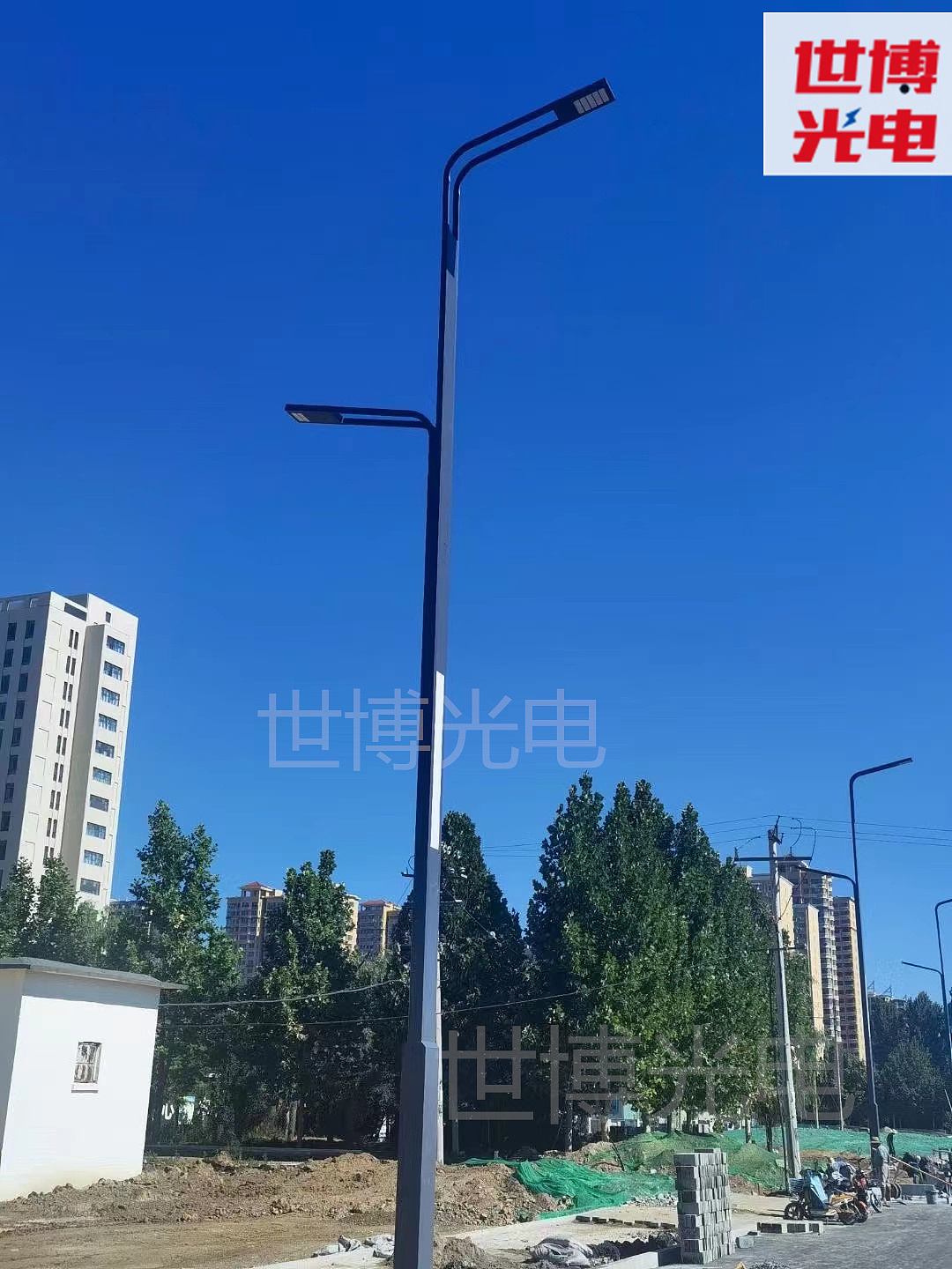 世博 高低臂路灯杆双臂双灯头路灯-户外防水道路照明灯（图ZMzA2NTI5MzUy） - 环境/建筑摄影 - 站酷设计师世博光电景观灯原创素材 - 站酷ZCOOL