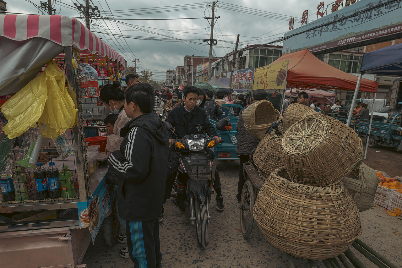 农村赶大集随拍（图ZMzUzNTUzNzgw） - 人文/纪实摄影 - 站酷设计师私家纪实原创素材 - 站酷ZCOOL