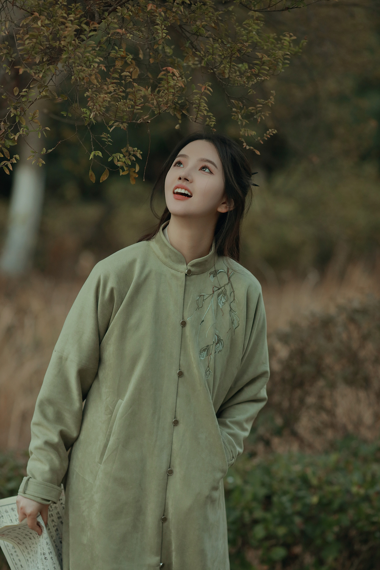 翠袖轻舞（图ZMzY0MTM4MTI4） - 人像摄影 - 站酷设计师芥茉在拍照原创素材 - 站酷ZCOOL