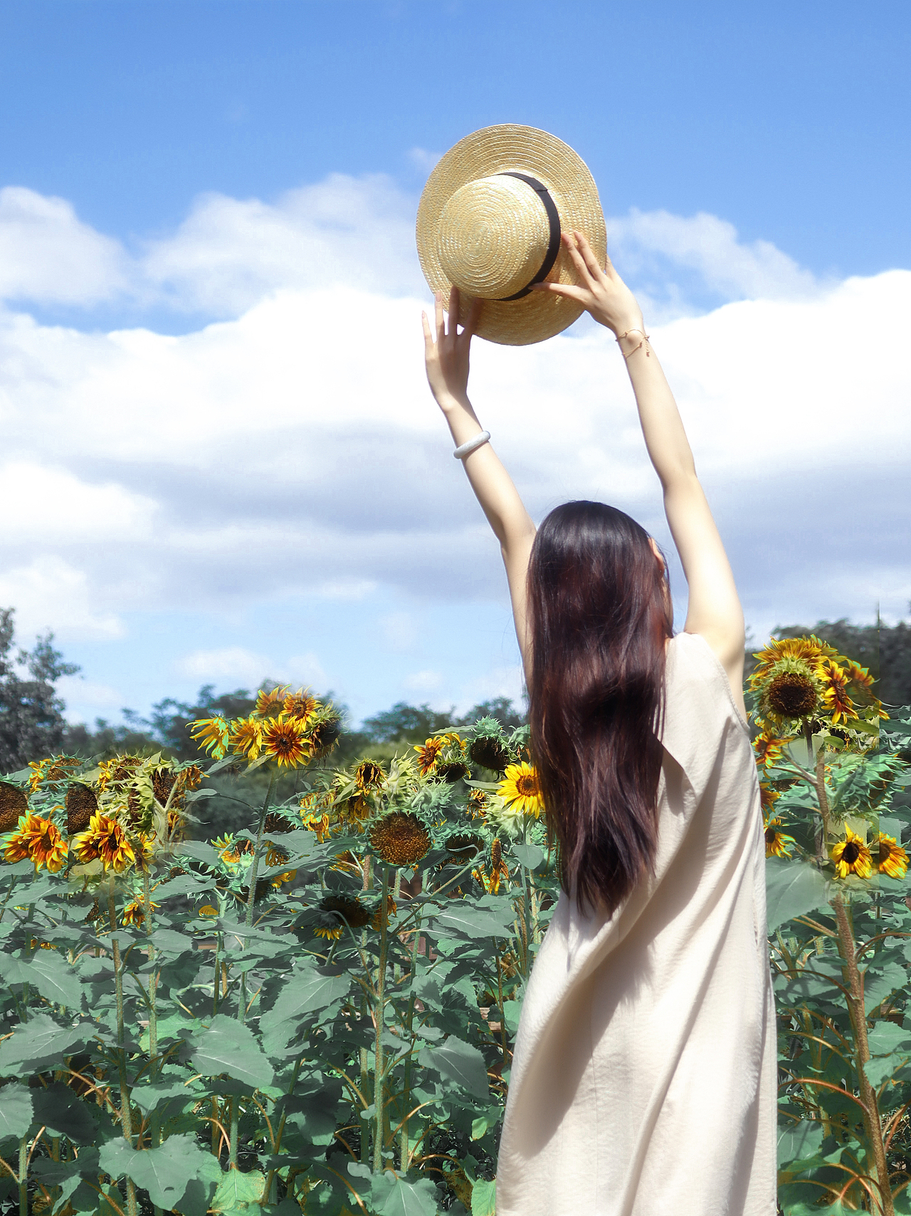 奥森北园人像摄影（图ZMzUzMjcxMTk2） - 人像摄影 - 站酷设计师风雪夜归人111原创素材 - 站酷ZCOOL