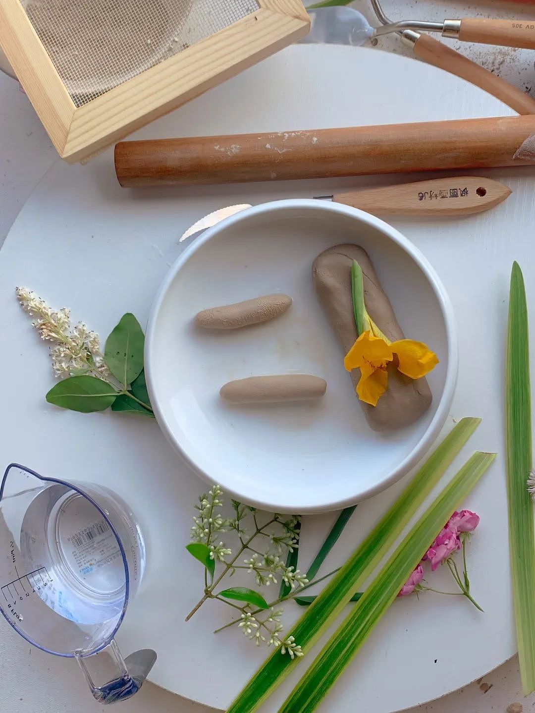 艺术美学|大地艺术(下)· 和达比埃斯一样喜欢玩泥巴