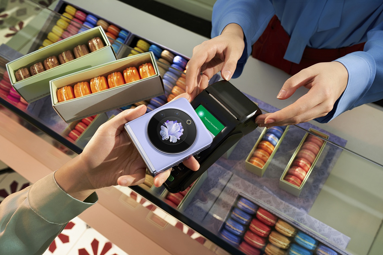 手机样张丨PHANTOM V Flip 5G