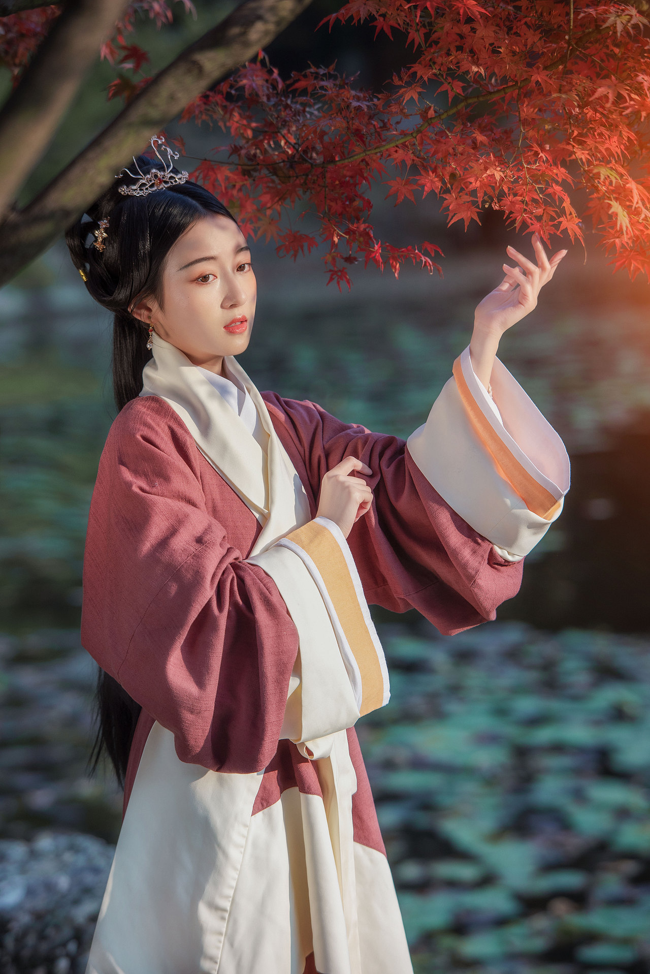 枫林晚（图ZMzEwNTAzOTg0） - 人像摄影 - 站酷设计师糊涂仙人LEO原创素材 - 站酷ZCOOL
