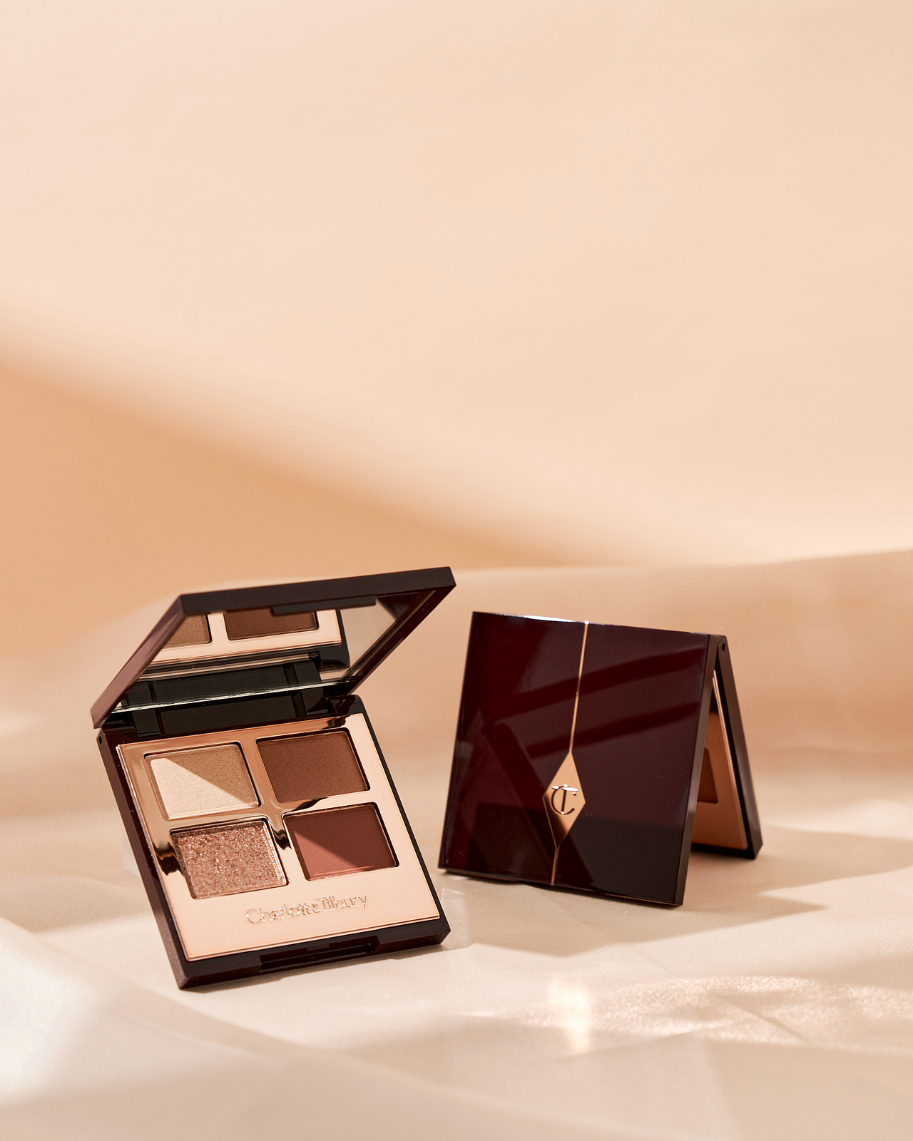 彩妆ct眼影盘（图ZMzExNTk3ODYw） - 产品摄影 - 站酷设计师设会人城乡结合部原创素材 - 站酷ZCOOL