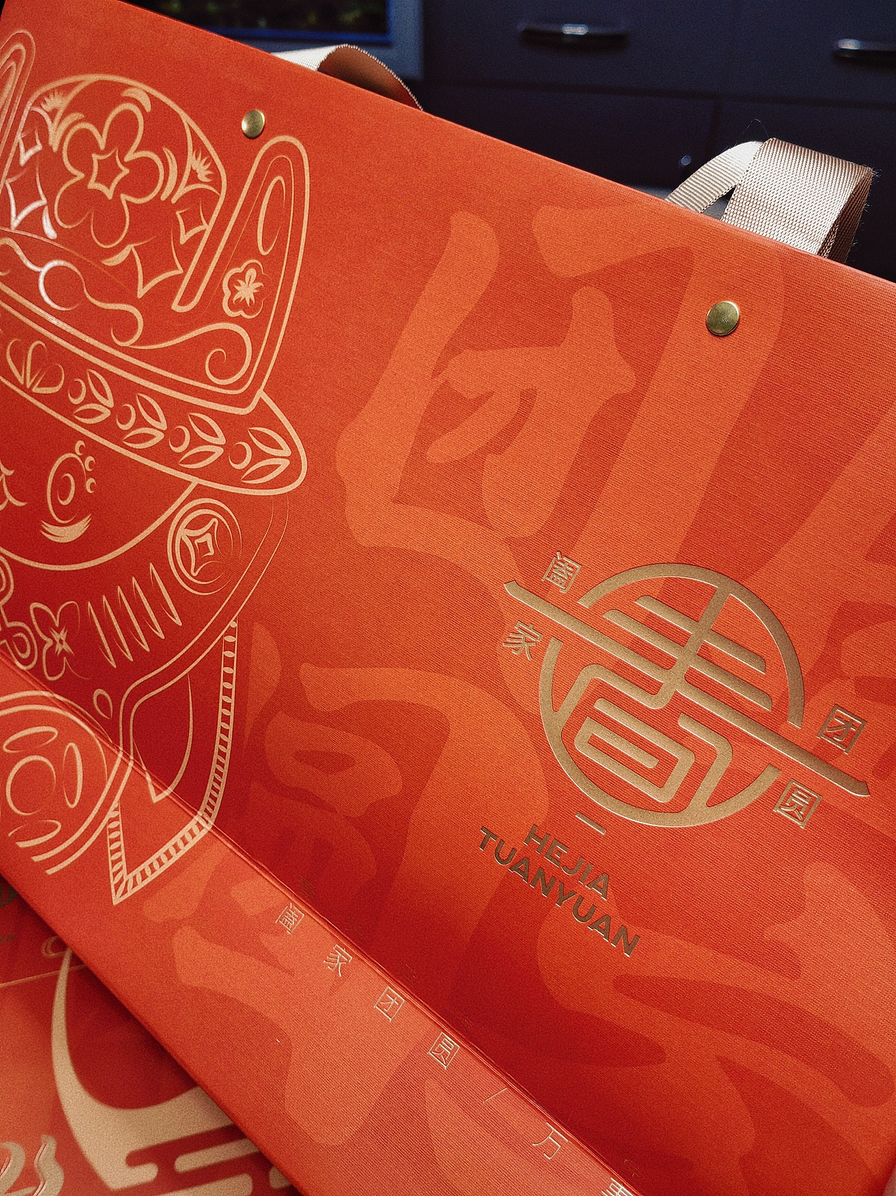 有幸给央视做了文创礼盒