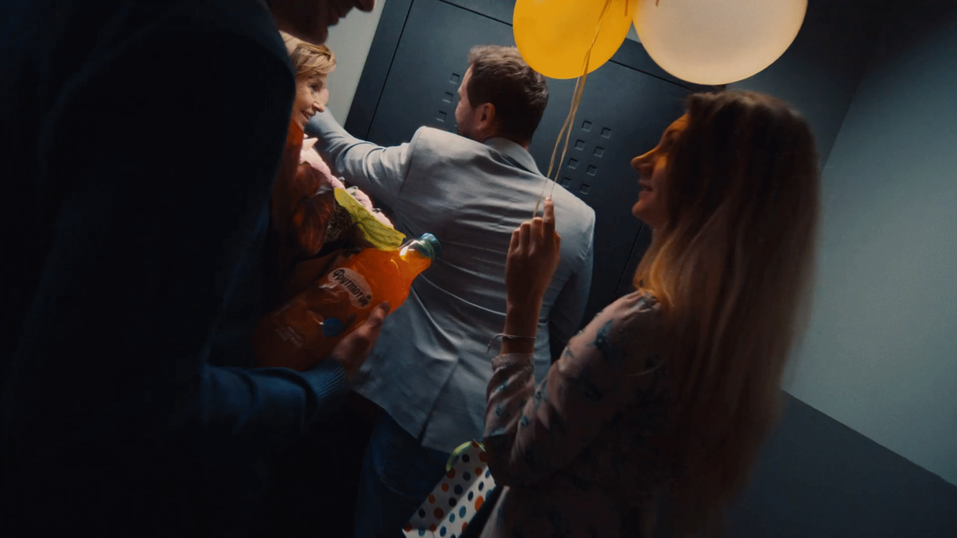 海外广告 | 欧洲果粒橙“吨吨吨”新品TVC