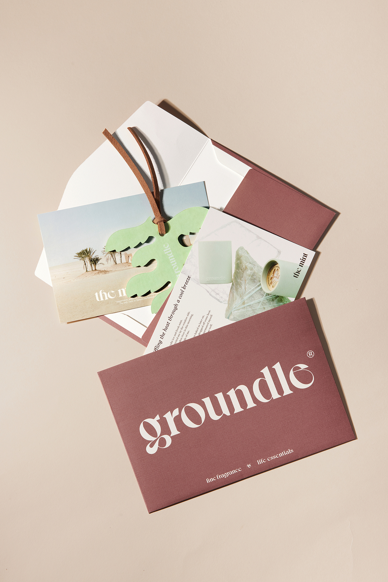 groundle报纸、明信片、礼盒产品图（图ZMzI2NjU3NzA0） - 产品摄影 - 站酷设计师摄影师toto原创素材 - 站酷ZCOOL