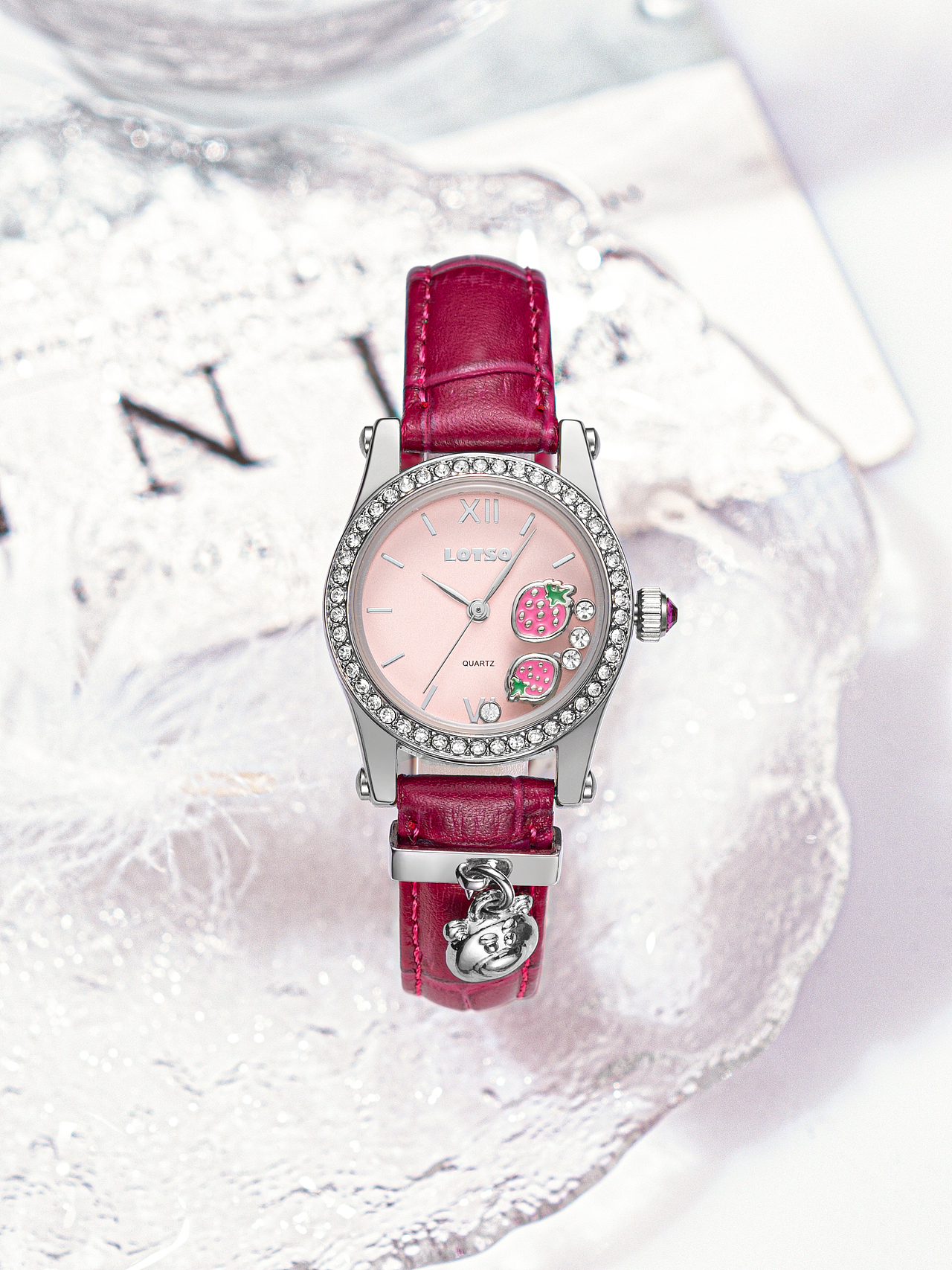 女表拍摄#女表 对表 情侣手表 复古手表 ins风（图ZMzU3NDM5NjA4） - 产品摄影 - 站酷设计师弥游MOYO原创素材 - 站酷ZCOOL