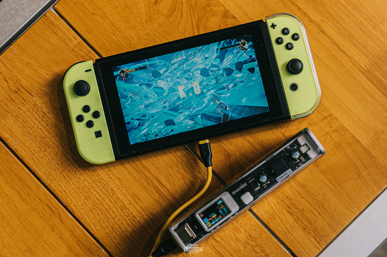 产品 | SHARGE 130W 超级移动电源银翼探索版开箱拍