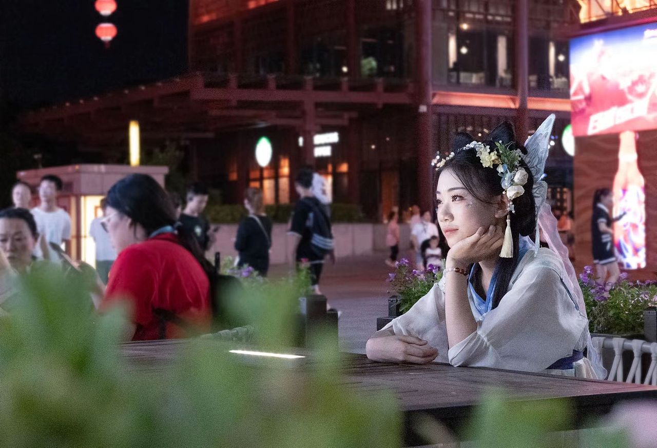 汉服（图ZMzU1MjY5NzM2） - 人像摄影 - 站酷设计师ddbravo原创素材 - 站酷ZCOOL