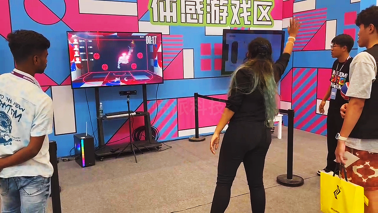 动感十足创意篮球互动装置,助力体育展会传播