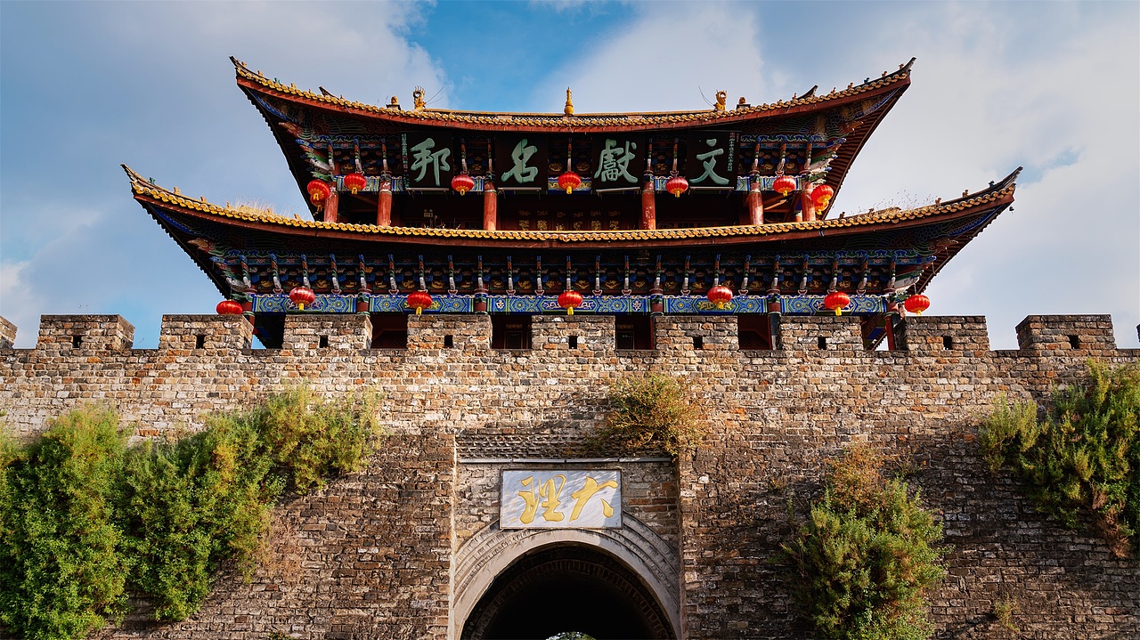 大理古城 2023.5.1（图ZMzQxMDQ1NTI0） - 环境/建筑摄影 - 站酷设计师摄影师杨涛原创素材 - 站酷ZCOOL