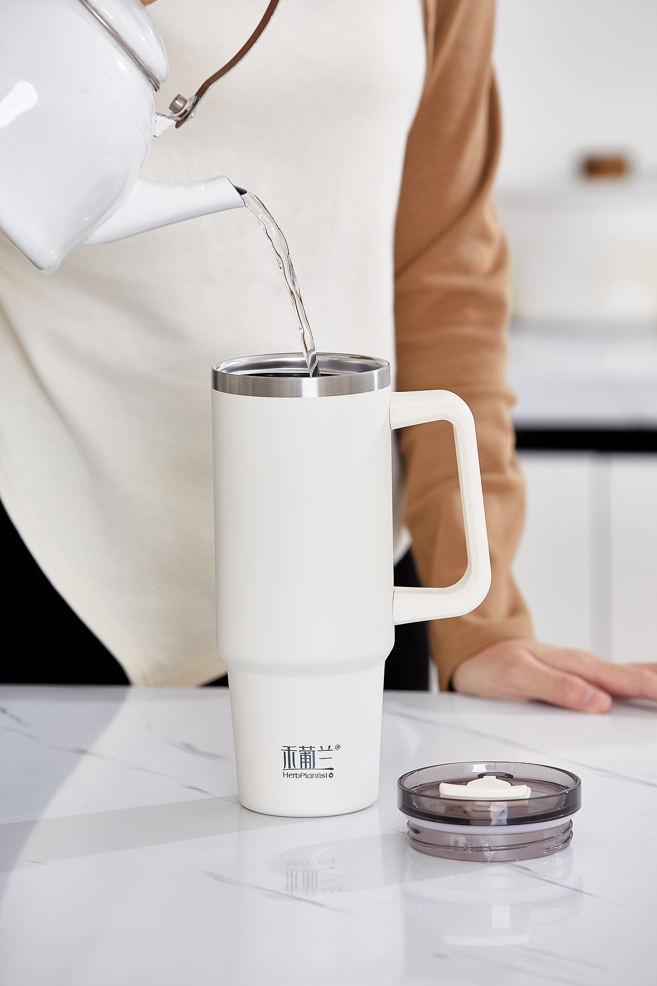 电商摄影丨日用品拍摄丨产品摄影丨大白巨无霸水杯