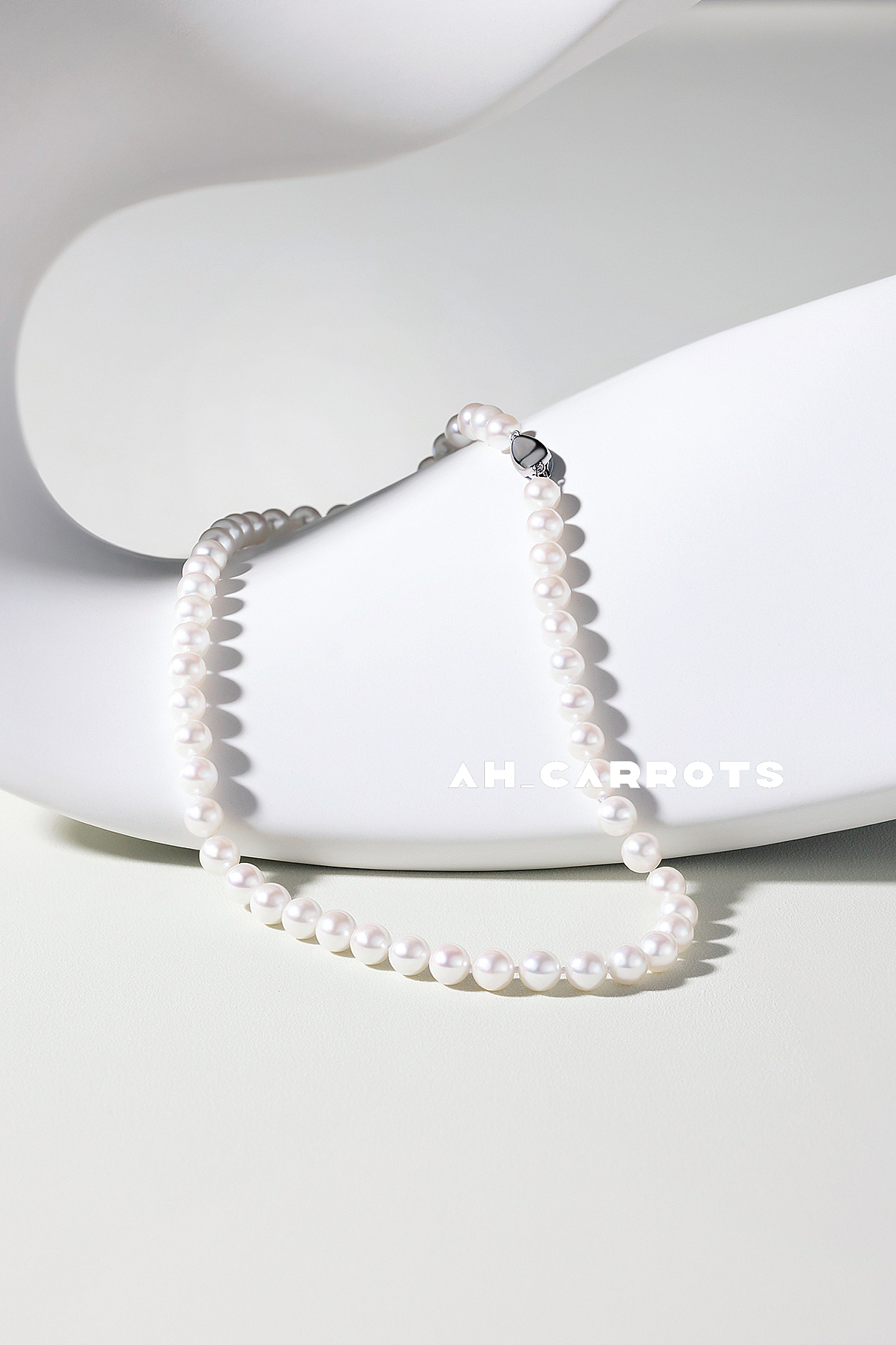 珠宝摄影｜珍珠与光影的重构