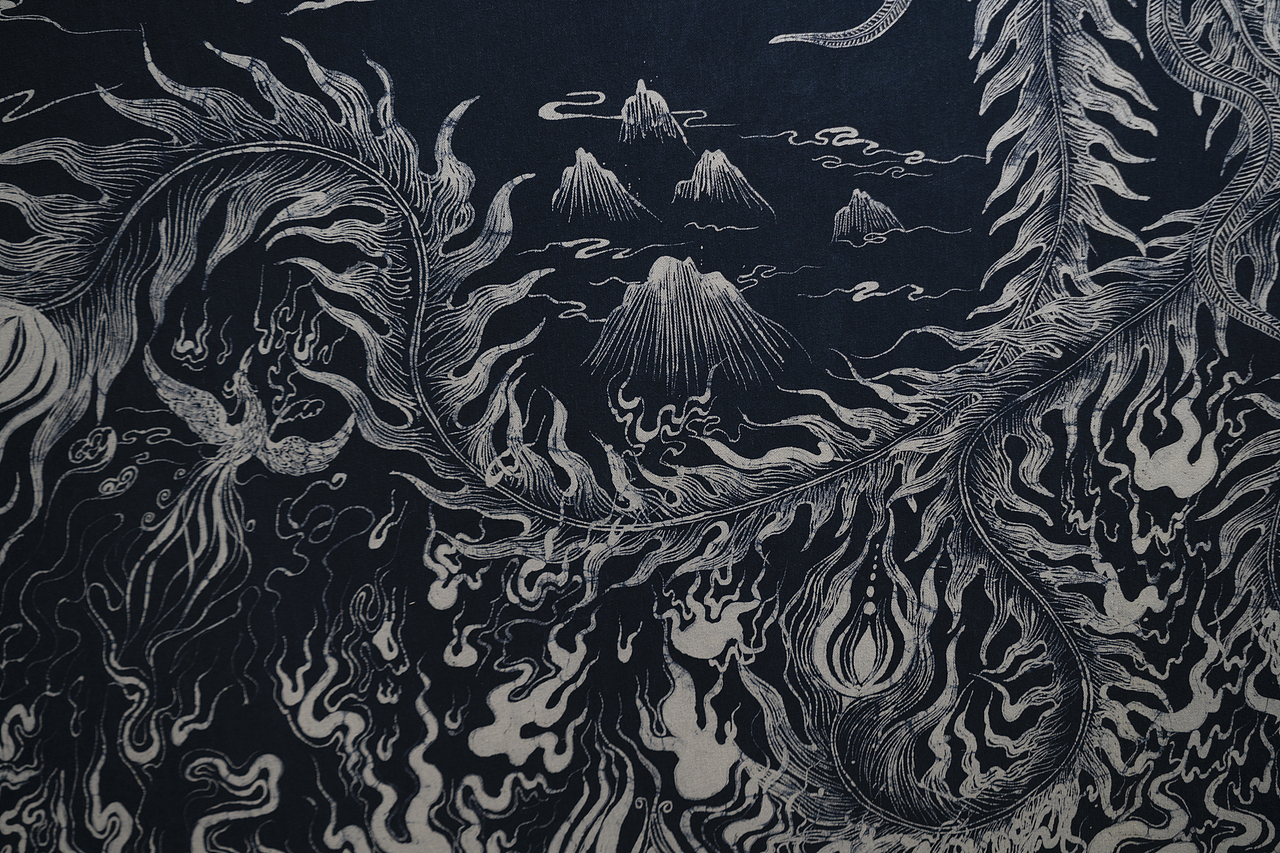 蜡染系列作品《凤凰涅槃》（图ZMzM3NzYwMDE2） - 其他手工艺 - 站酷设计师子木染物原创素材 - 站酷ZCOOL