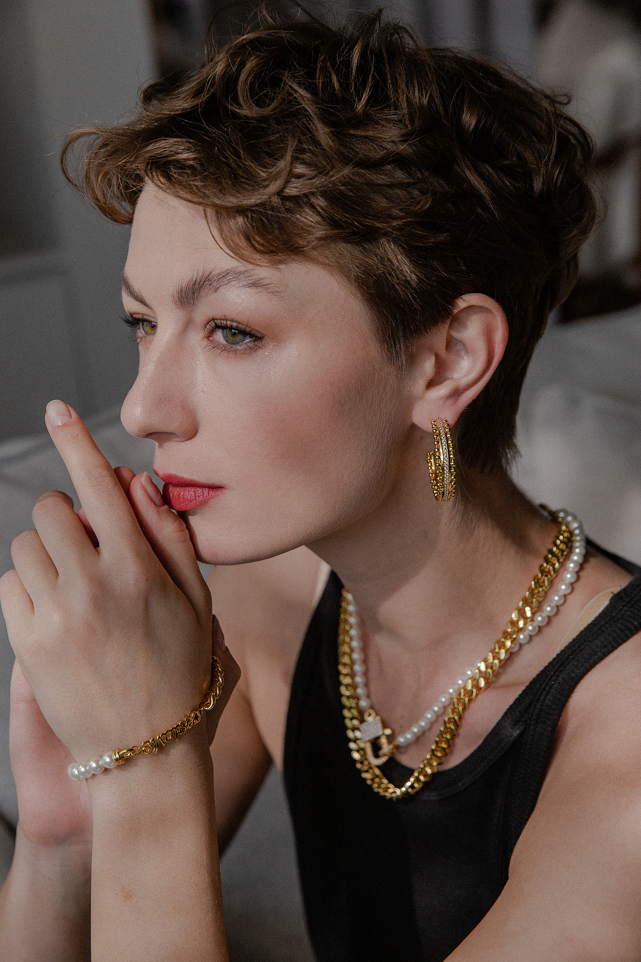 retro chic2022春夏珠宝拍摄（图ZMjk2NjgwNzA0） - 时尚/艺术摄影 - 站酷设计师BCBBBB原创素材 - 站酷ZCOOL