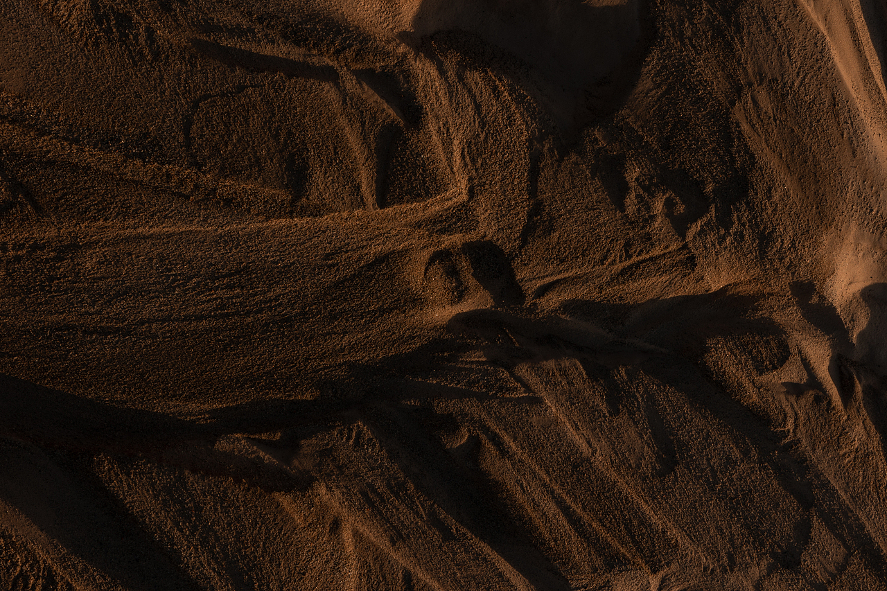 日出下的敦煌西千佛洞/党河峡谷（图ZMzM2MjM3NDA4） - 风光摄影 - 站酷设计师摄影师恩旭原创素材 - 站酷ZCOOL