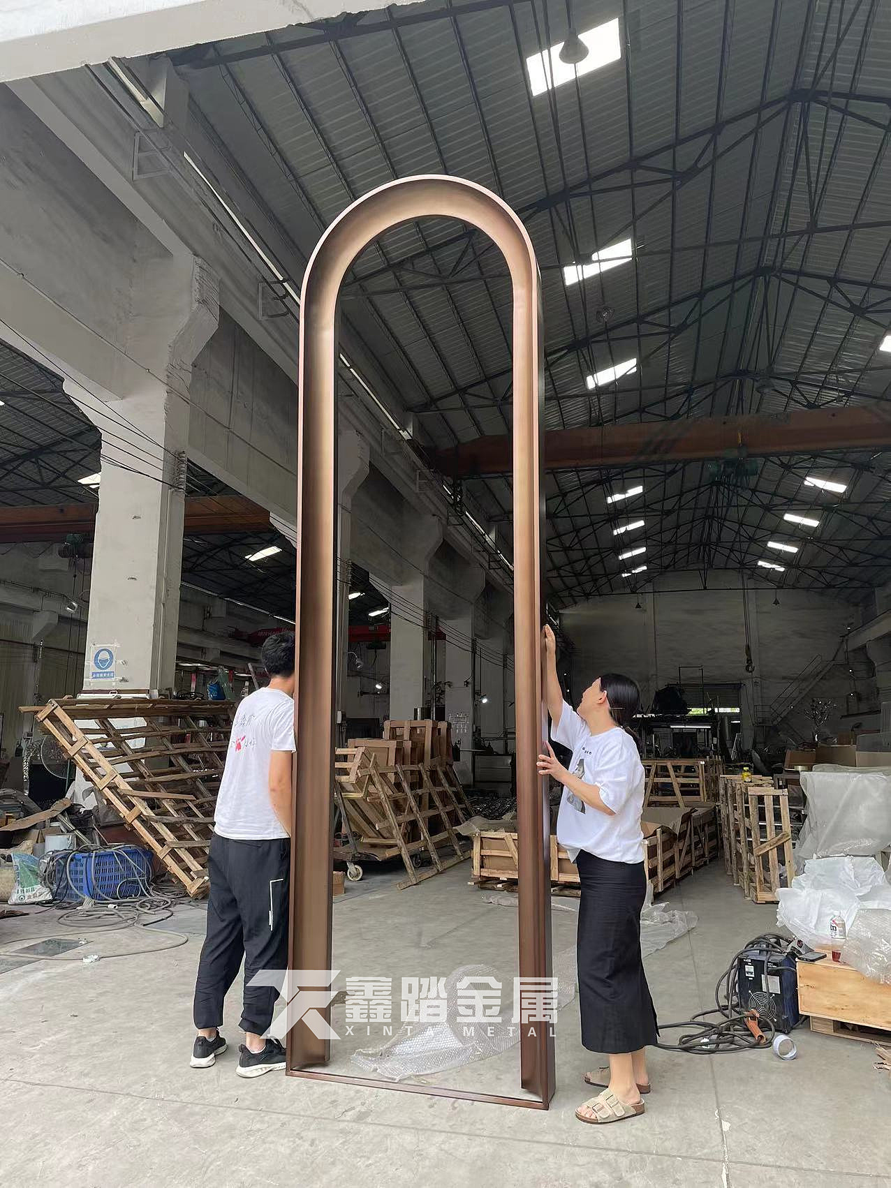 售楼部酒店大堂曲面不锈钢门套 定制弧形不锈钢门套