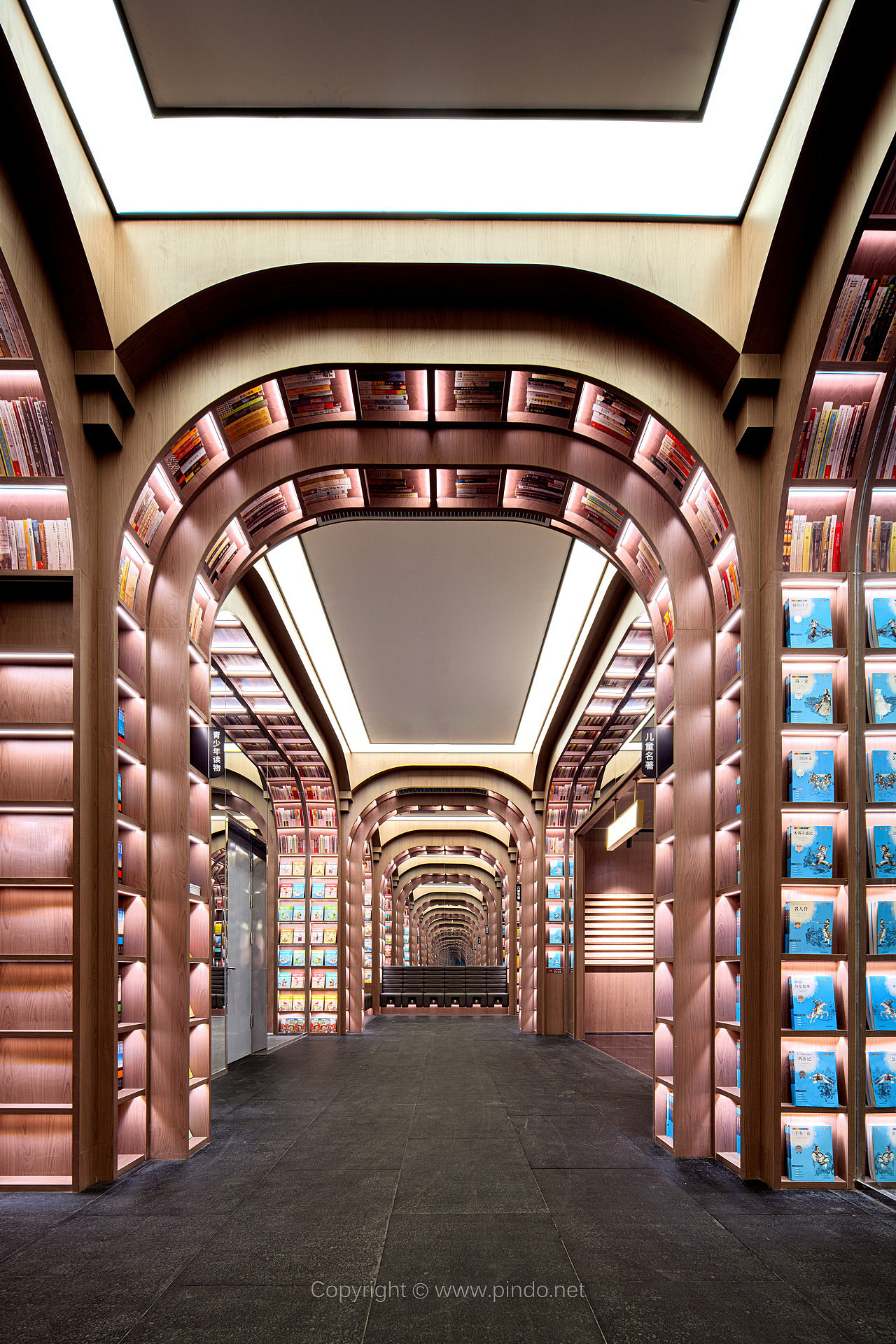 建筑摄影 | 钟书阁淄博店（图ZMzE4MDA2MDgw） - 环境/建筑摄影 - 站酷设计师建筑摄影师于健原创素材 - 站酷ZCOOL