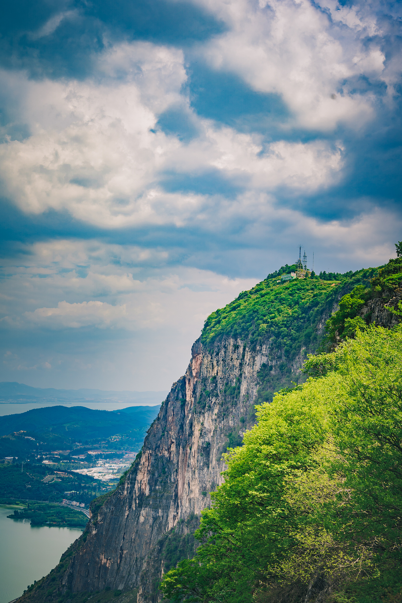 昆明西山，鸟瞰、建筑、风景、夕阳、晚霞（图ZMzQ5MTE0NjMy） - 人像摄影 - 站酷设计师雕道原创素材 - 站酷ZCOOL